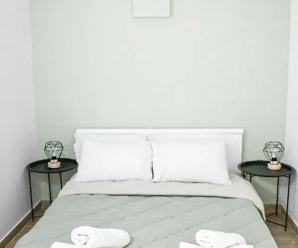 Kalimera Beach Apartments ,Town Experience Rethymno