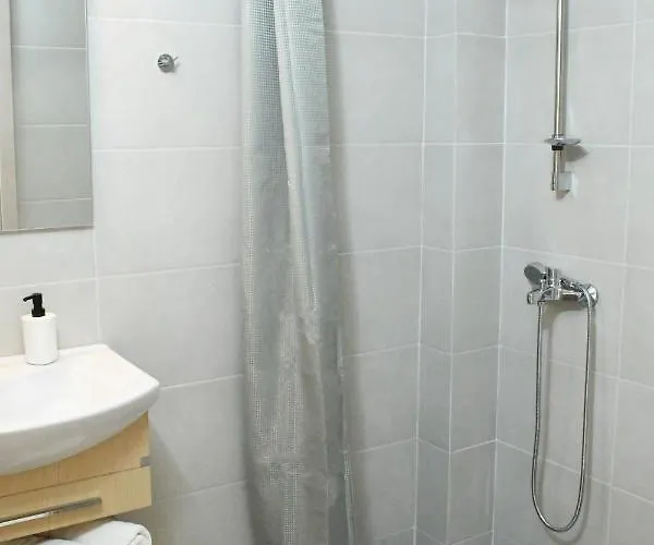 Kalimera Beach Apartments ,Town Experience * Rethymno