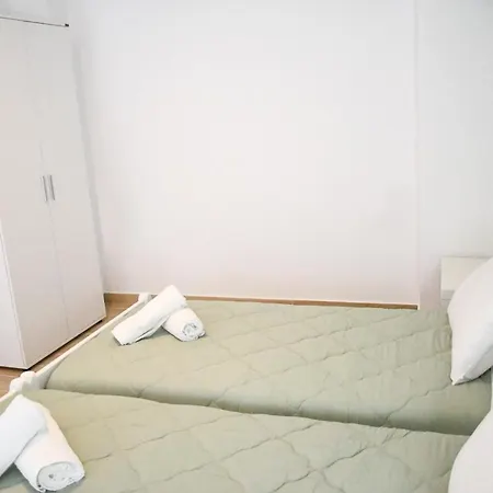 Lejlighed Homes